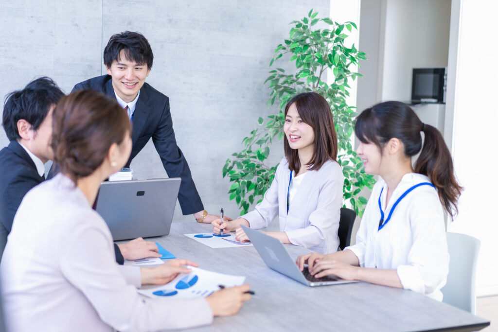 経産省ガイドが示す心の健康への投資の意義と考え方を知る